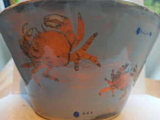 Crab slipware bowl