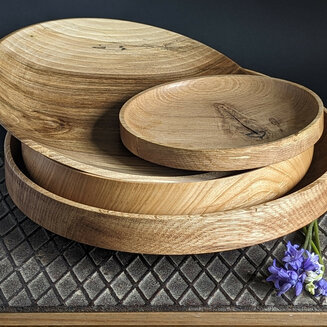 Bowls and trays