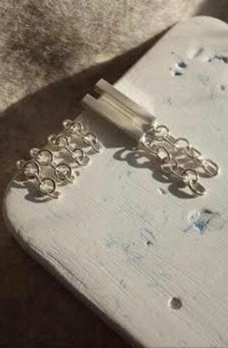 Bar chain & mini chain earrings