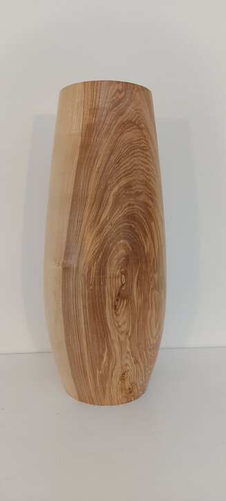 Ash Vase