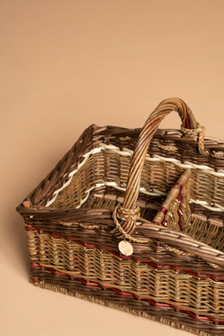 Square basket