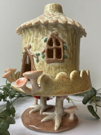 Baba Yaga hut
