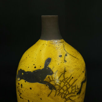 Raku pot