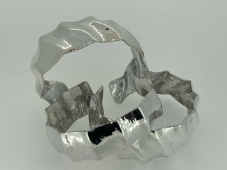 Hammered bangles