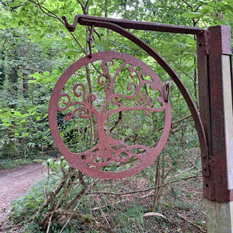 Sign by the workshops