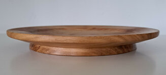 Small and footed oak plate