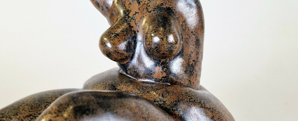 Pose II - Stoneware